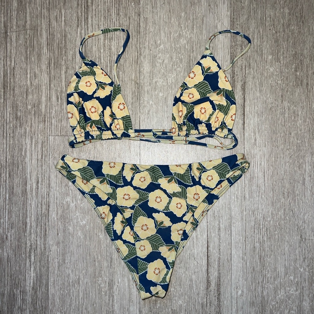 Benoa Ilima Set